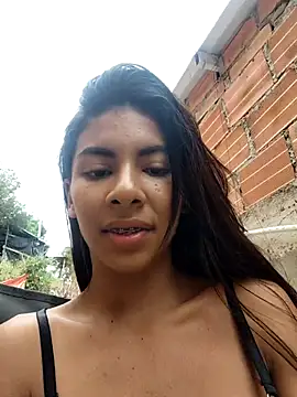 Snapshot of chaparritahot99 chatting on October 23, 11:42 am chaparritahot99 online show from October 23, 11:42 am