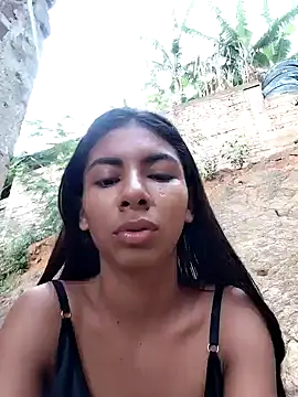 Snapshot of chaparritahot99 chatting on November 5, 11:43 am chaparritahot99 online show from November 5, 11:43 am