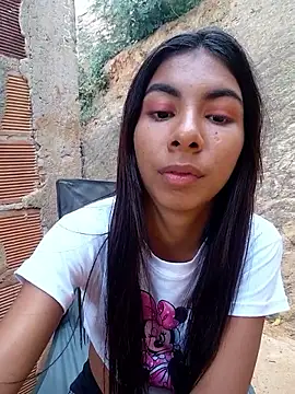 Snapshot of chaparritahot99 chatting on November 13, 11:31 am chaparritahot99 online show from November 13, 11:31 am