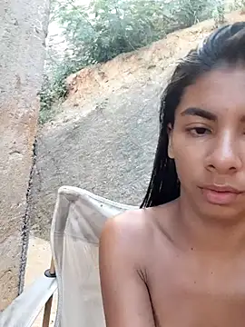 Snapshot of chaparritahot99 chatting on November 18, 11:14 am chaparritahot99 online show from November 18, 11:14 am