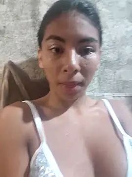 Snapshot of chaparritahot99 chatting on November 29, 10:40 am chaparritahot99 online show from November 29, 10:40 am