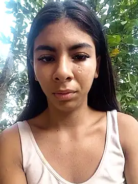 Snapshot of chaparritahot99 chatting on February 17, 12:01 pm chaparritahot99 online show from February 17, 12:01 pm