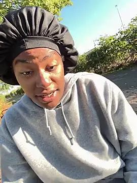 Tu GataLinda online show from October 5, 12:25 pm