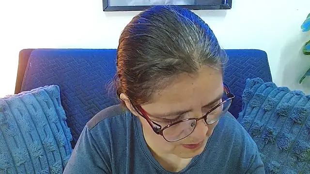 Snapshot of Linda_banks_ chatting on September 19, 1:51 am Linda banks online show from September 19, 1:51 am