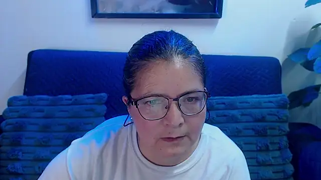 Linda banks  online show from December 18, 1:22 am