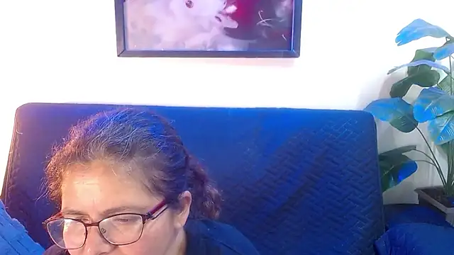 Linda banks  online show from March 29, 8:14 am