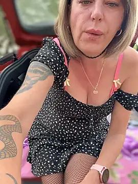 Milena-MilfaXXX online show from September 27, 3:22 am