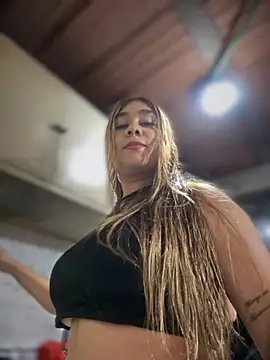 ChannelConnor  online show from November 23, 11:37 pm