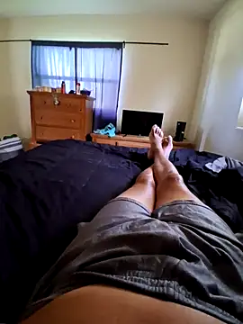 Snapshot of pullitoff chatting on September 9, 1:32 pm pullitoff online show from September 9, 1:32 pm