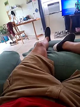 Snapshot of pullitoff chatting on October 4, 7:23 pm pullitoff online show from October 4, 7:23 pm