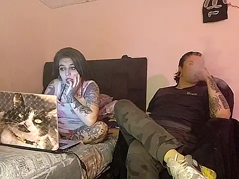 saenzjulieta1 online show from October 11, 1:42 pm