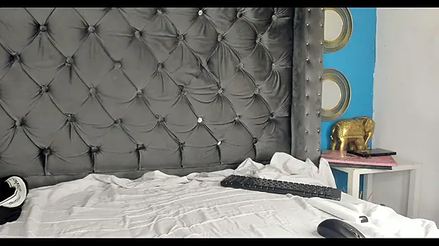 bxby dolls online show from October 10, 3:27 am