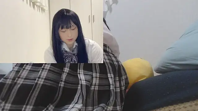 Snapshot of Mia032 chatting on September 21, 1:35 pm Mia032 online show from September 21, 1:35 pm