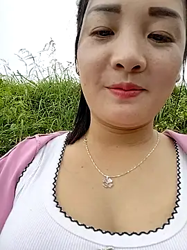 Snapshot of asian_2k chatting on October 2, 3:35 am asian 2k online show from October 2, 3:35 am