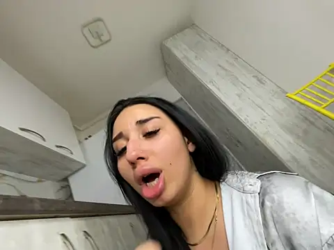 BlueEyes BB online show from February 13, 10:06 pm