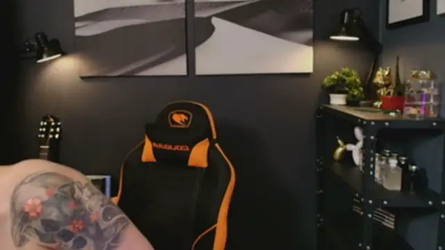 LUNACOCKSLAYER online show from October 31, 1:50 am