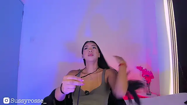 Sussyrosse  online show from September 17, 9:05 pm