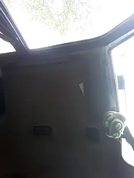 Snapshot of N_i_k_o_l_a_u chatting on September 29, 12:32 pm N i k o l a u online show from September 29, 12:32 pm