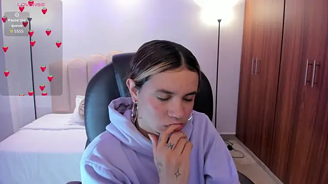 Celestee rain online show from September 26, 11:25 am