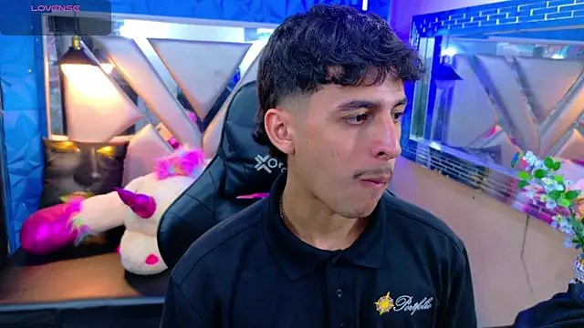 Alan Del Reyx online show from September 26, 4:38 am