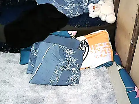 Snapshot of xxhottinybabe chatting on September 20, 12:00 am xxhottinybabe online show from September 20, 12:00 am