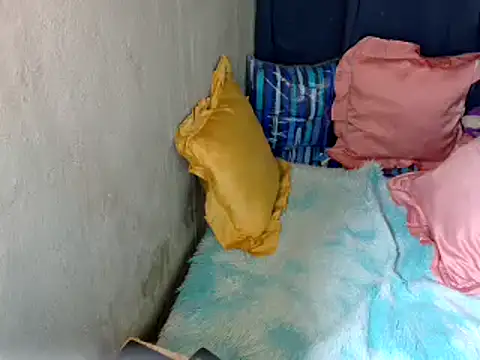 Snapshot of xxloveheart chatting on November 21, 10:52 pm xxloveheart online show from November 21, 10:52 pm