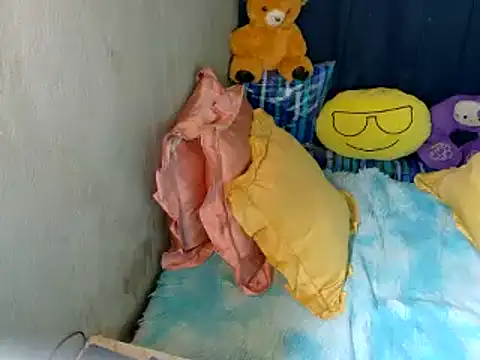 Snapshot of xxloveheart chatting on November 24, 10:20 pm xxloveheart online show from November 24, 10:20 pm