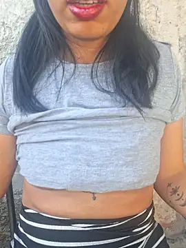 Snapshot of RavenShyfit chatting on November 18, 6:12 pm RavenShyfit online show from November 18, 6:12 pm