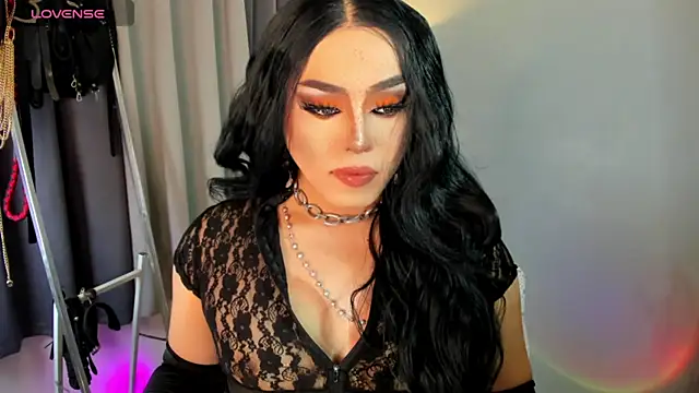 Snapshot of MagnaCumLoader17 chatting on September 11, 8:53 pm MagnaCumLoader17 online show from September 11, 8:53 pm