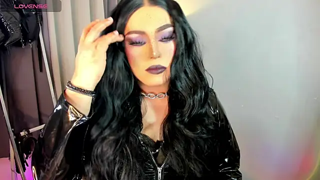 Snapshot of MagnaCumLoader17 chatting on September 17, 8:10 pm MagnaCumLoader17 online show from September 17, 8:10 pm