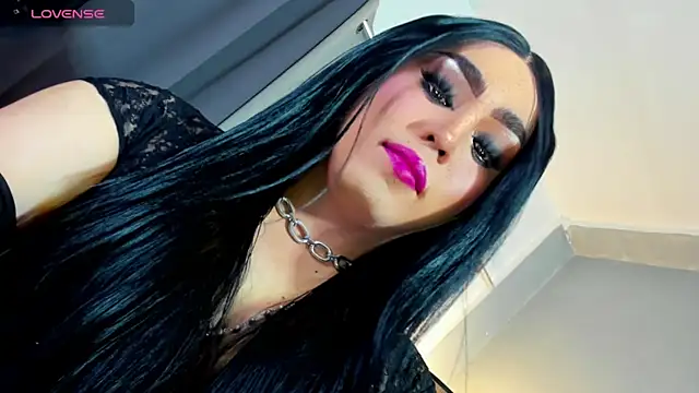 Snapshot of MagnaCumLoader17 chatting on November 2, 1:30 am MagnaCumLoader17 online show from November 2, 1:30 am