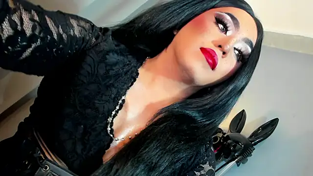 Snapshot of MagnaCumLoader17 chatting on November 26, 10:11 pm MagnaCumLoader17 online show from November 26, 10:11 pm