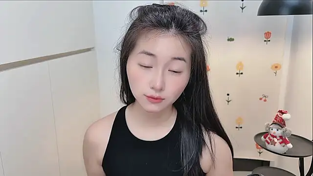 Snapshot of Rosalind_xixi chatting on April 30, 2:40 am Rosalind xixi online show from April 30, 2:40 am