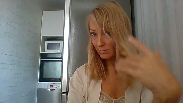 Snapshot of Vexxaa chatting on September 25, 6:39 am Vexxaa online show from September 25, 6:39 am