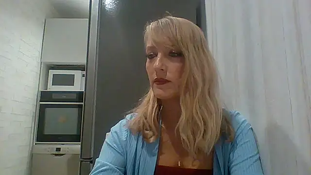 Snapshot of Vexxaa chatting on October 2, 6:04 pm Vexxaa online show from October 2, 6:04 pm