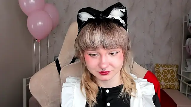 Tori Cutie online show from April 4, 12:09 am