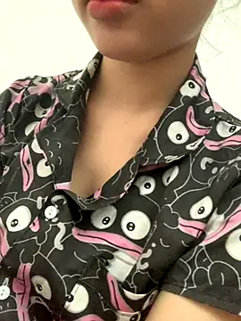 Nguyenha11 online show from October 1, 7:36 am