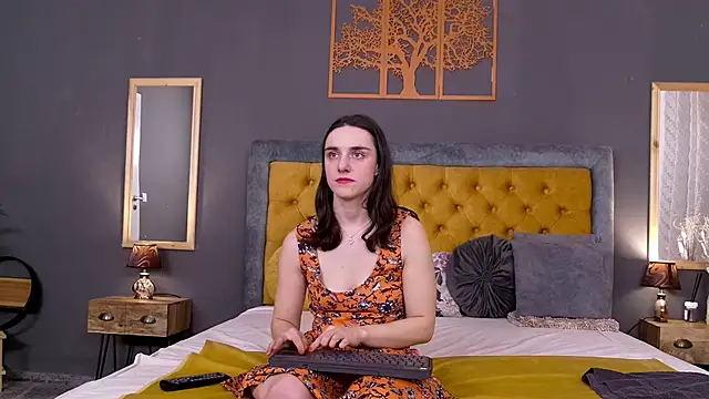 Jessica White  online show from February 6, 4:39 am