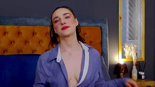 Snapshot of Jessica_White_ chatting on May 8, 3:56 am Jessica White online show from May 8, 3:56 am