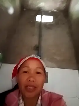 Snapshot of TinTin321 chatting on September 9, 5:51 am TinTin321 online show from September 9, 5:51 am