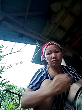 Snapshot of TinTin321 chatting on September 18, 11:40 pm TinTin321 online show from September 18, 11:40 pm