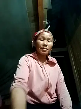 Snapshot of TinTin321 chatting on September 26, 10:41 am TinTin321 online show from September 26, 10:41 am