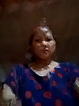 Snapshot of TinTin321 chatting on October 3, 11:18 am TinTin321 online show from October 3, 11:18 am