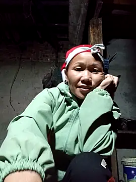 Snapshot of TinTin321 chatting on November 20, 10:59 am TinTin321 online show from November 20, 10:59 am