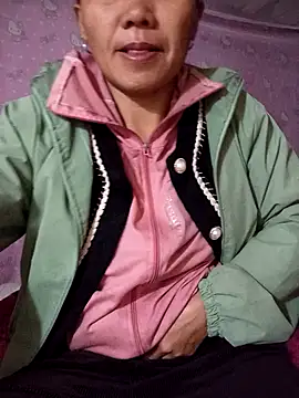 Snapshot of TinTin321 chatting on November 22, 9:36 pm TinTin321 online show from November 22, 9:36 pm