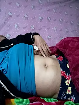 Snapshot of TinTin321 chatting on November 25, 12:49 pm TinTin321 online show from November 25, 12:49 pm