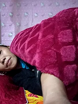 Snapshot of TinTin321 chatting on December 2, 11:11 pm TinTin321 online show from December 2, 11:11 pm