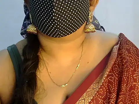 Snapshot of Siya_Akhor chatting on October 14, 7:03 pm Siya Akhor online show from October 14, 7:03 pm