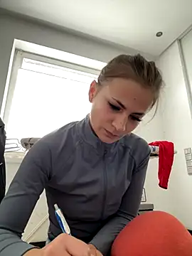 IsabellaEtha online show from October 8, 12:36 pm