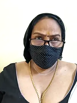 heera-rani online show from April 18, 5:33 am